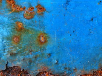 How commercial spray painting stops rust